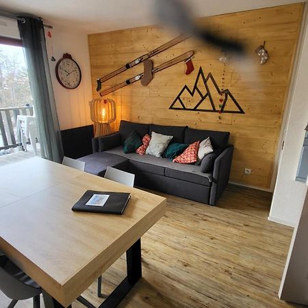 Appartement 4 A 6 Personnes - Chalets D'Aurouze - La Joue Du Loup Saint-Étienne-en-Dévoluy Extérieur photo